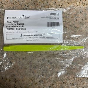 Pampered Chef Citrus Peeler
